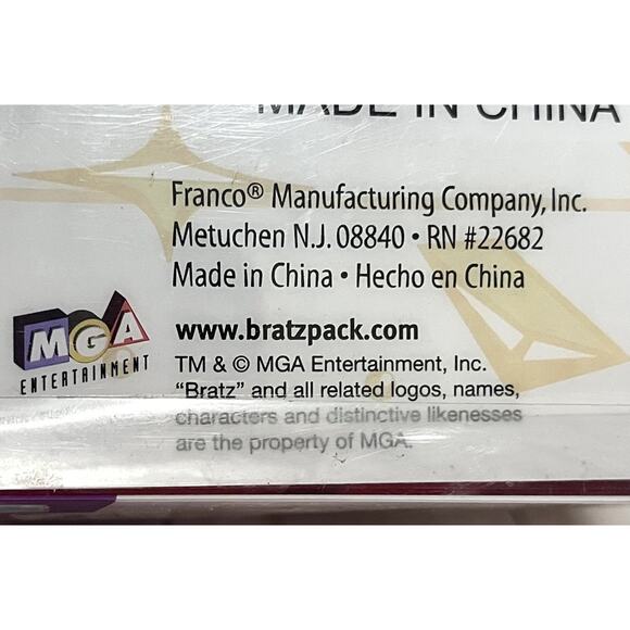 Y2K MGA Bratz Dolls Kisses Shower Curtain Hangers Set of 12 New in Box - Picture 5 of 5